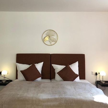 Appartements Am Schloss Tübingen Buitenkant foto