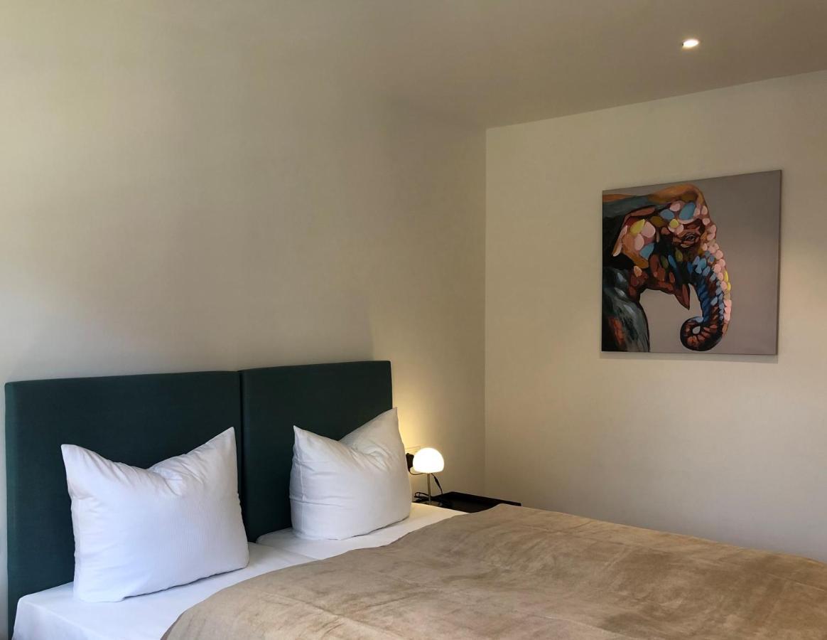 Appartements Am Schloss Tübingen Buitenkant foto